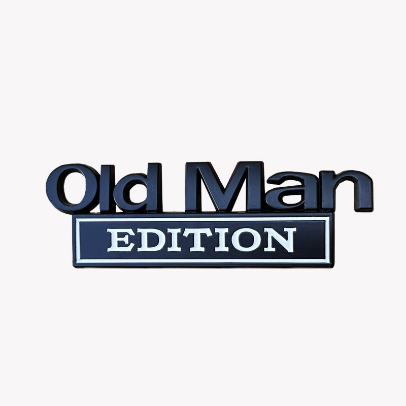🚗Vis frem personligheten din med dette morsomme 💨 «Old Man Edition»-merket! 😆👴