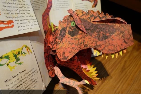 ⏰Historisk laveste pris: Spar 50 prosent-🦖3D Encyclopedia Prehistorica Dinosaurs📙INNBUNDET (🔥KJØPER DU 2 FÅR DU GRATIS FRAKT)